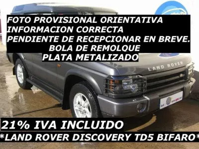 Begagnad Land Rover Discovery 2 138 HK (101 kW) 2003 Silver SUV