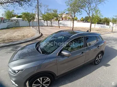 Usado Nissan Qashqai N-Connecta 110 CV (80 kW) 2018 Gris / plata SUV