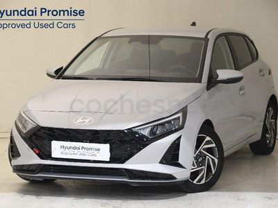Usado Hyundai i20 100 CV (73 kW) 2025 Beige Utilitario