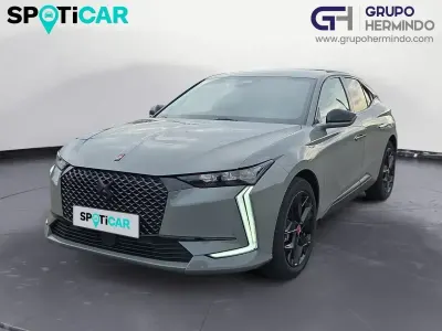 Usado DS Automobiles DS4 Performance 225 CV (165 kW) 2024 Gris / plata Berlina