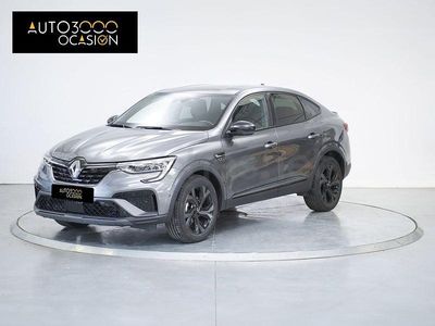 Usado Renault Arkana RS Line 160 CV (117 kW) 2023 Gris / plata SUV