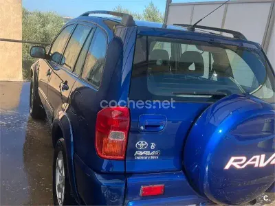 Usado Toyota RAV4 Sol 116 CV (85 kW) 2002 Azul SUV
