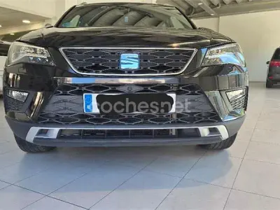 Usado Seat Ateca 4Drive 190 CV (139 kW) 2018 Negro SUV