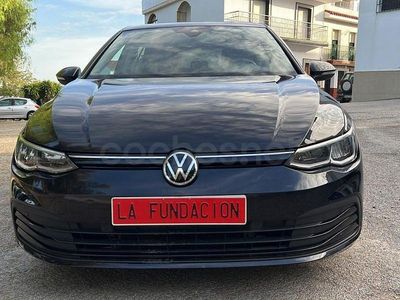Usado VW Golf VIII 115 CV (84 kW) 2022 Negro Berlina