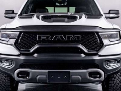 Usado RAM 1500 721 CV (530 kW) 2024 Blanco Recogida