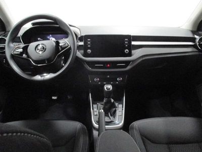 Blanco Usado 2024 Skoda Fabia Selection Utilitario | 17.190 € (Precio justo)