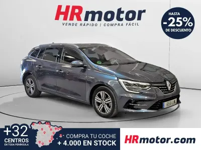 Usado Renault Mégane II Zen 115 CV (84 kW) 2022 Gris Berlina