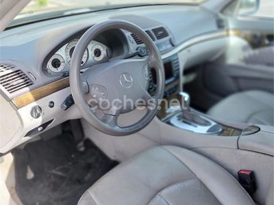 Mercedes E280