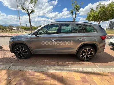 Używany Skoda Kodiaq SportLine 150 KM (110 kW) 2024 Szary SUV