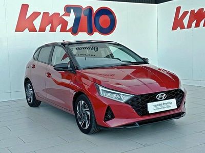 Usado Hyundai i20 100 CV (73 kW) 2022 Rojo Utilitario