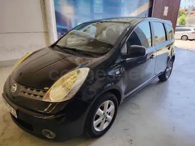 Usado Nissan Note Acenta 88 CV (64 kW) 2009 Negro Utilitario