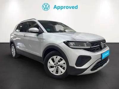 Usado VW T-Cross Life 95 CV (69 kW) 2024 Plateado SUV