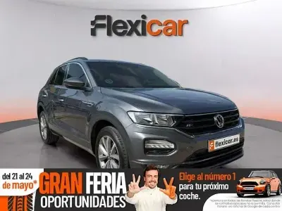 Usado VW T-Roc Advance 150 CV (110 kW) 2022 Gris SUV