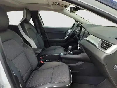 Usado Renault Captur 160 CV (117 kW) 2022 Blanco SUV