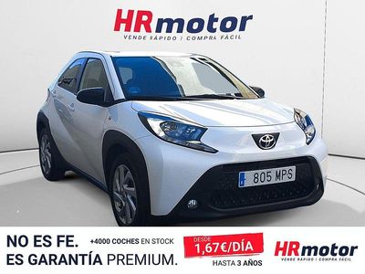 Usado Toyota Aygo X Play 72 CV (52 kW) 2024 Blanco SUV