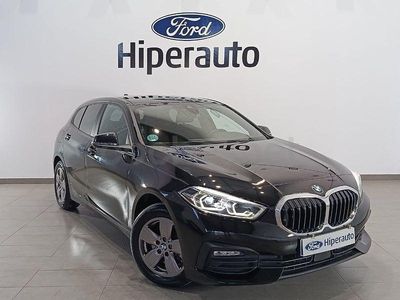 Usado BMW 118 Comfort Edition 136 CV (100 kW) 2022 Negro Utilitario
