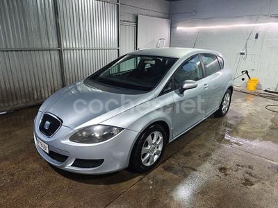 Gris / plata Usado 2007 Seat Leon Sport Berlina | 5000 € (Precio justo)
