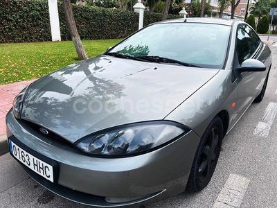 Usado Ford Cougar 170 CV (125 kW) 2011 Gris / plata Coupe