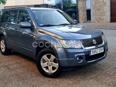 Begagnad Suzuki Grand Vitara 129 HK (94 kW) 2006 Grå SUV