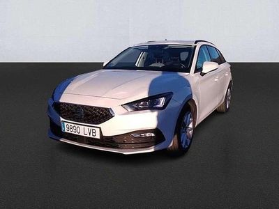 Usado Seat Leon Style 116 CV (85 kW) 2021 Blanco Familiar