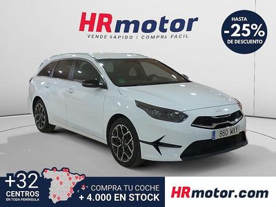 Usado Kia Ceed Style 101 CV (74 kW) 2025 Blanco Utilitario