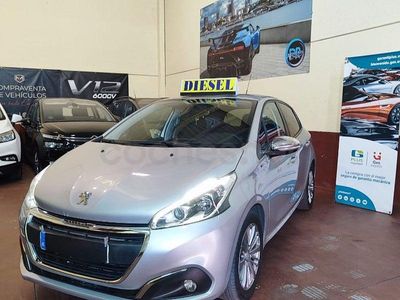 Usado Peugeot 208 Access 75 CV (55 kW) 2017 Gris / plata Utilitario