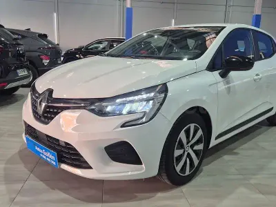 Usado Renault Clio V Equilibre 100 CV (73 kW) 2023 Blanco Berlina