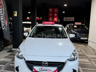 Usado Mazda 2 Style 75 CV (55 kW) 2017 Blanco Berlina