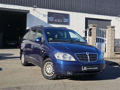 Azul Usado 2012 Ssangyong (KGM) Rodius Monovolumen | 6499 € (Un poco caro)