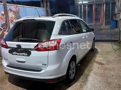 Usado Ford C-MAX Trend 100 CV (73 kW) 2014 Blanco Monovolumen