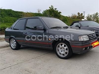 Negro Usado 1990 Peugeot 309 GTi Utilitario | 13.000 €