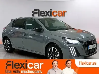 Usado Peugeot 208 Allure 110 CV (80 kW) 2025 Gris Utilitario