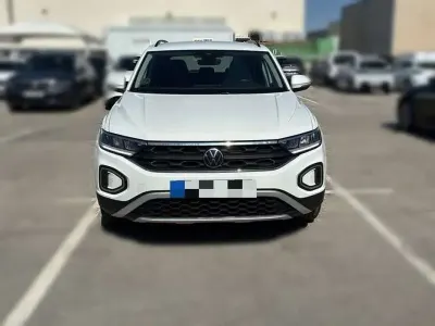 Usado VW T-Roc Life 116 CV (85 kW) 2023 Blanco SUV