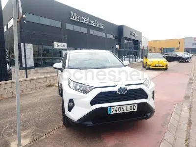 Usado Toyota RAV4 Hybrid Business Edition 222 CV (163 kW) 2022 Blanco SUV