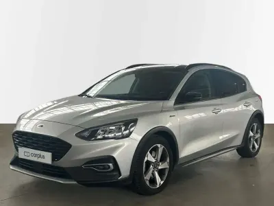 Usado Ford Focus Active 125 CV (91 kW) 2020 Plateado Utilitario