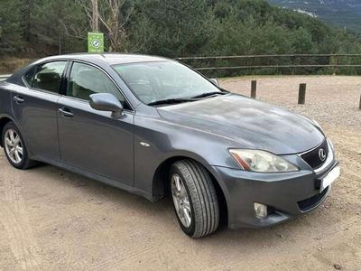 Lexus IS220d