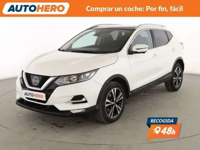 Usado Nissan Qashqai N-Connecta 110 CV (80 kW) 2017 Blanco SUV