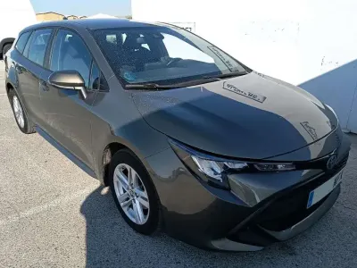 Usado Toyota Corolla Business Edition 140 CV (102 kW) 2023 Marrón Familiar