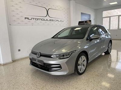 Usado VW Golf VIII 116 CV (85 kW) 2025 Gris Utilitario