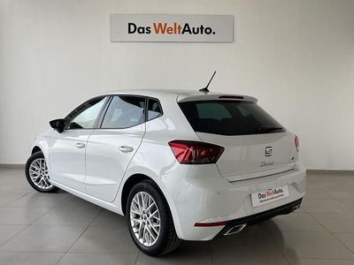 Usado Seat Ibiza FR 115 CV (84 kW) 2025 Blanco Utilitario