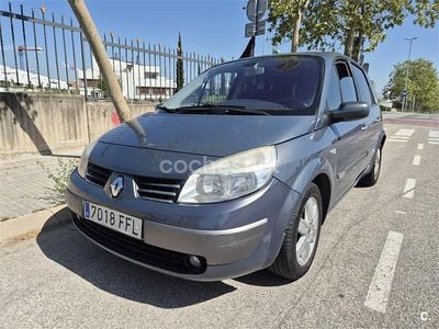Usado Renault Scénic II Exception 100 CV (73 kW) 2006 Gris / plata Monovolumen