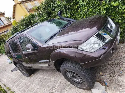 Usado Nissan Pathfinder 231 HP (169 kW) 2010 Vermelho SUV