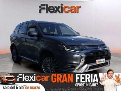 Usado Mitsubishi Outlander P-HEV 224 CV (164 kW) 2019 Gris SUV