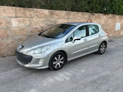 Usado Peugeot 308 Sport 110 CV (80 kW) 2009 Gris / plata Berlina