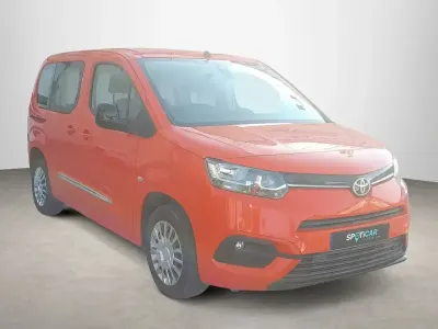 Occasion Toyota Proace City City 131 PK (96 kW) 2024 Rood MPV