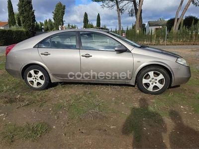 Beige Usado 2004 Nissan Primera Visia Berlina | 1500 € (Precio justo)
