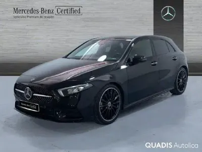 Usado Mercedes A180 116 CV (85 kW) 2022 Negro cosmos