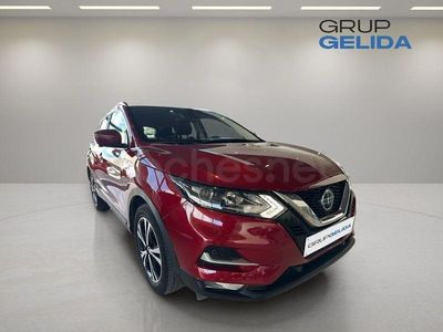 Usado Nissan Qashqai N-Connecta 158 CV (116 kW) 2021 Granate SUV
