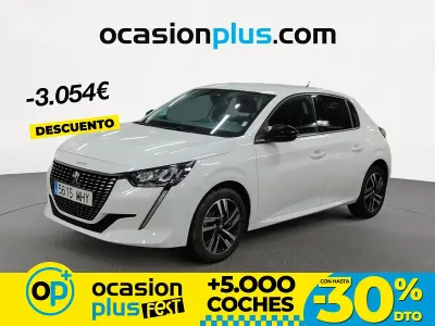 Usado Peugeot 208 Allure 100 CV (73 kW) 2023 Blanco Utilitario
