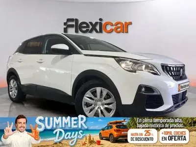 Usado Peugeot 3008 Active 120 CV (88 kW) 2017 Blanco SUV